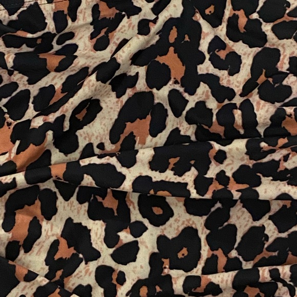 NWOT- Leopard Padded Push Up One Piece, Large - Picture 3 of 7